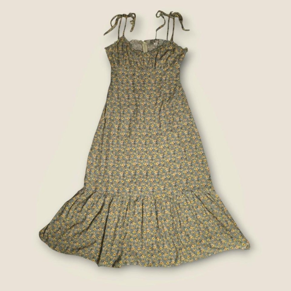 Audrey 3+1 green floral maxi dress with adjustable spaghetti straps, tie-up deta - Picture 4 of 8
